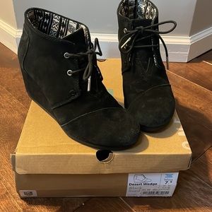 TOMS Desert Wedge Bootie